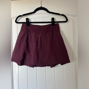 Lululemon pace rival skirt